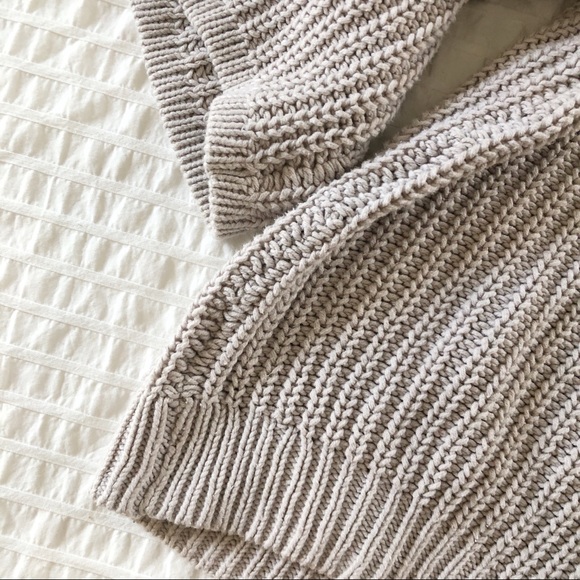 H&M | Drop Shoulder Sweater - Picture 4 of 6